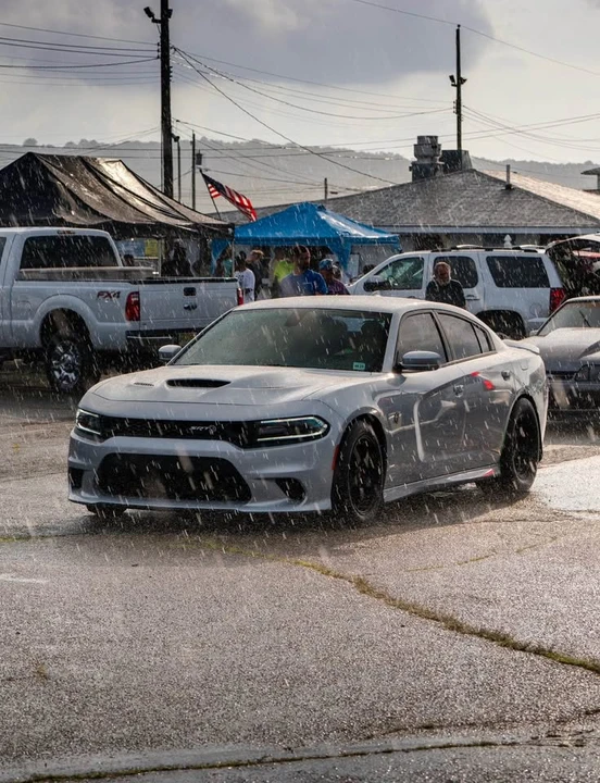 2019 Dodge Charger SRT Hellcat 7th Gen - Image 2 of 8