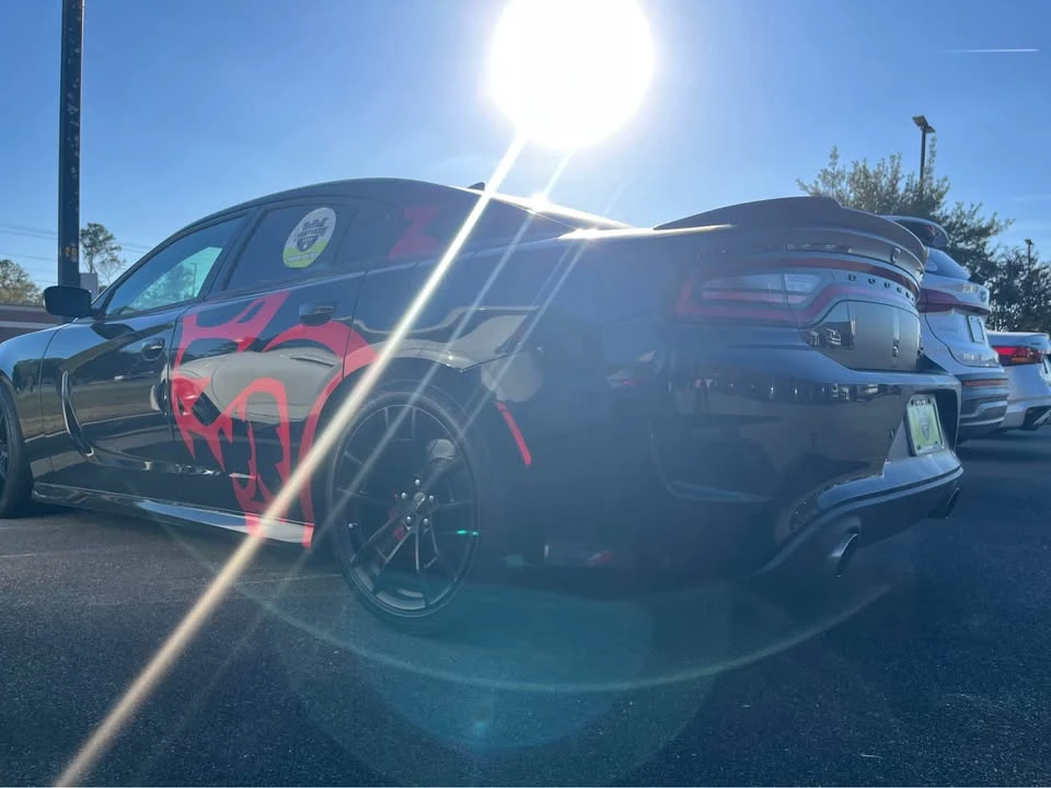 2019 Dodge Charger SRT Hellcat 7th Gen - Image 5 of 11