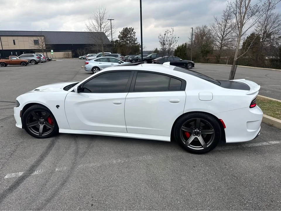 2019 Dodge Charger SRT Hellcat 7th Gen - Image 7 of 17