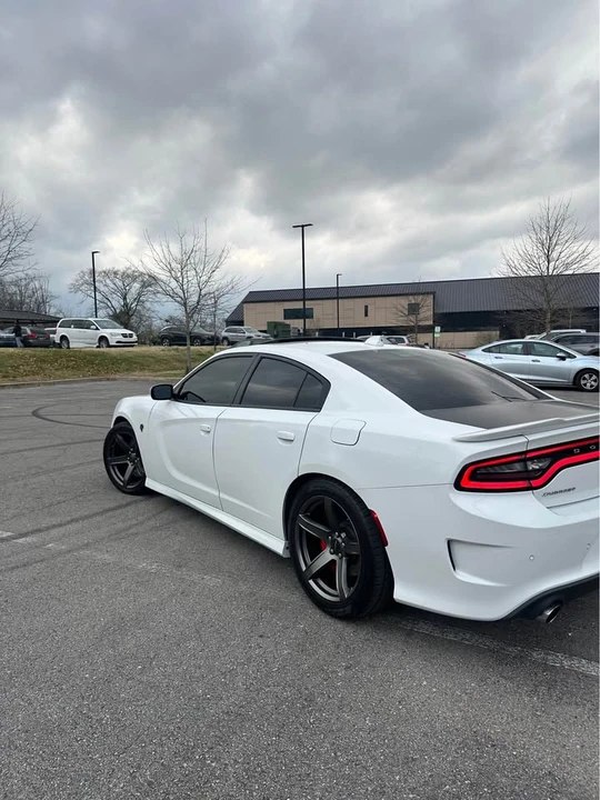 2019 Dodge Charger SRT Hellcat 7th Gen - Image 6 of 17