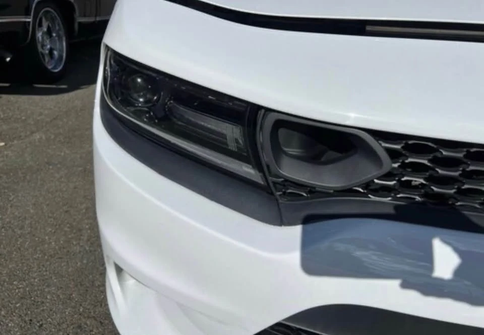 2019 Dodge Charger SRT Hellcat 7th Gen - Image 8 of 12