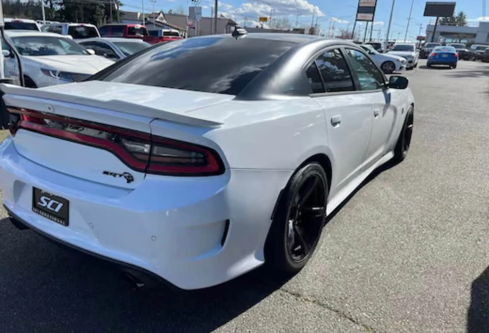 2019 Dodge Charger SRT Hellcat 7th Gen - Image 4 of 12
