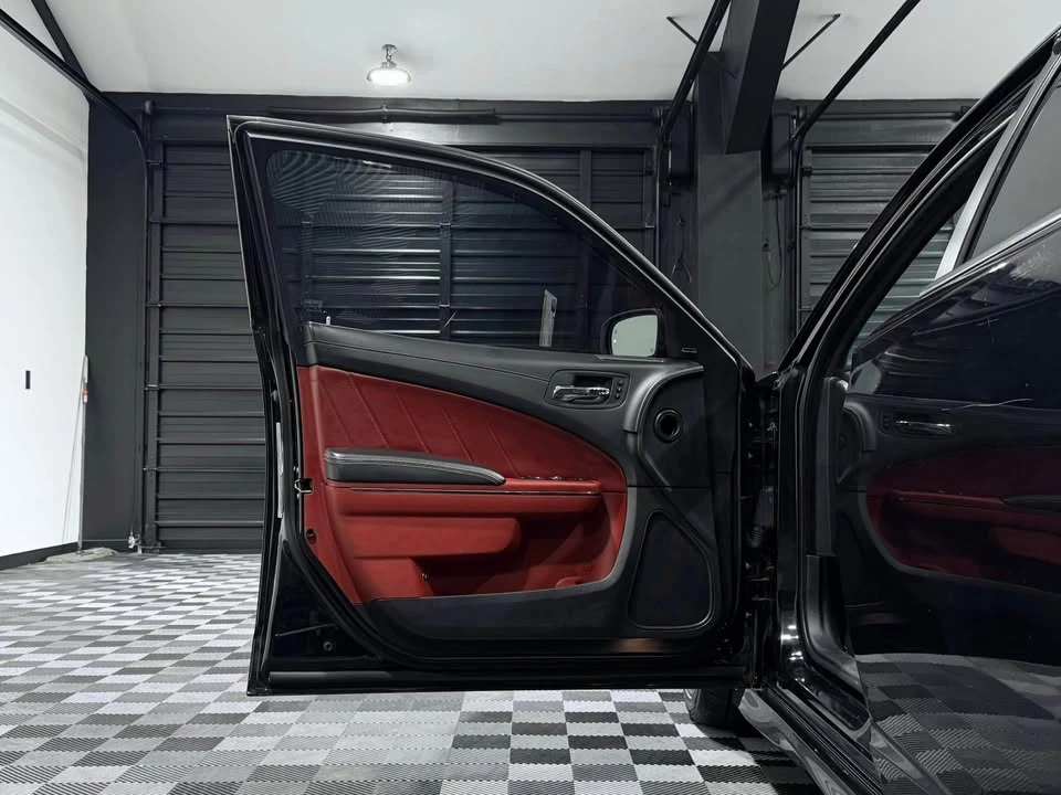 2019 Dodge Charger SRT Hellcat 7th Gen - Image 14 of 18