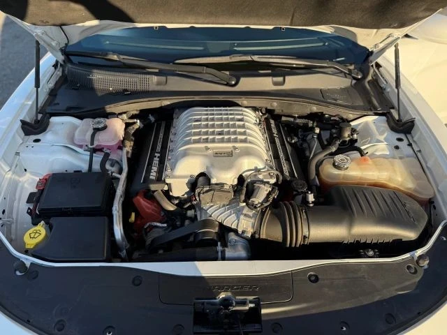 2019 Dodge Charger SRT Hellcat 7th Gen - Image 9 of 13