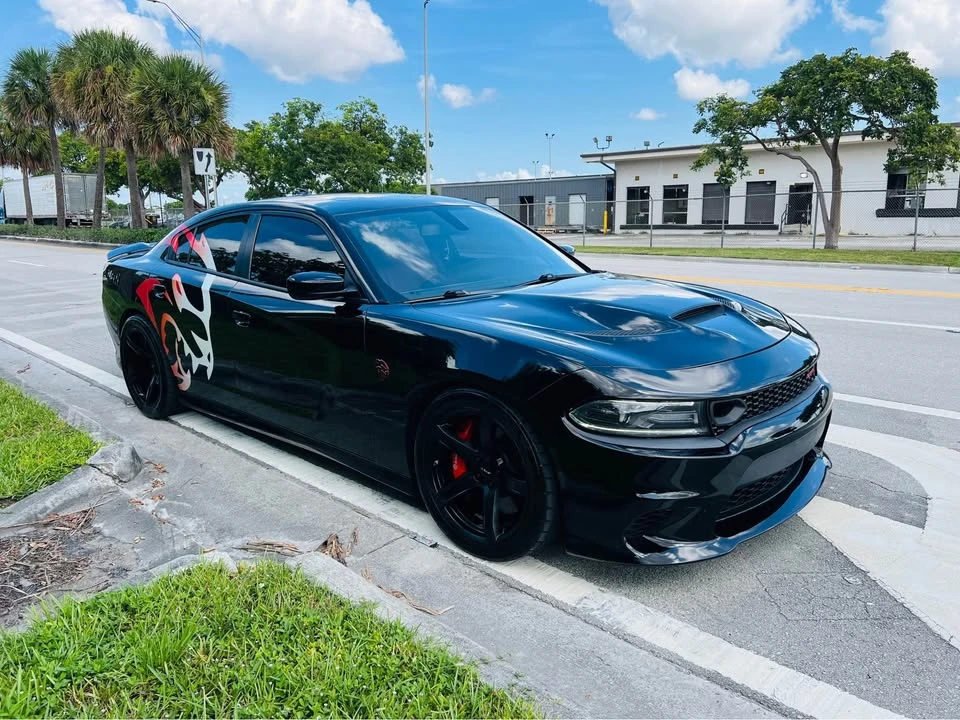 2019 Dodge Charger SRT Hellcat 7th Gen - Image 7 of 17