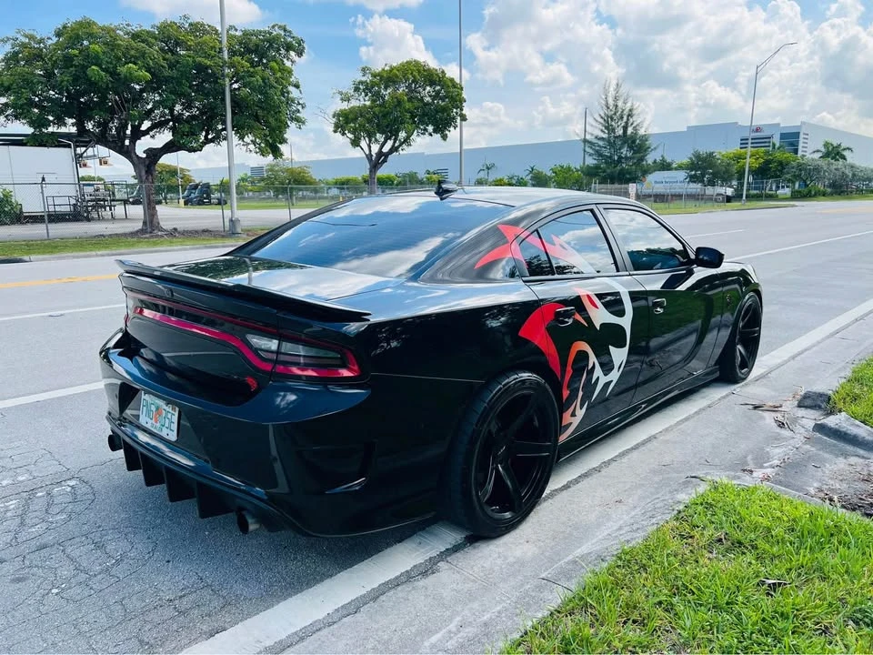 2019 Dodge Charger SRT Hellcat 7th Gen - Image 5 of 17