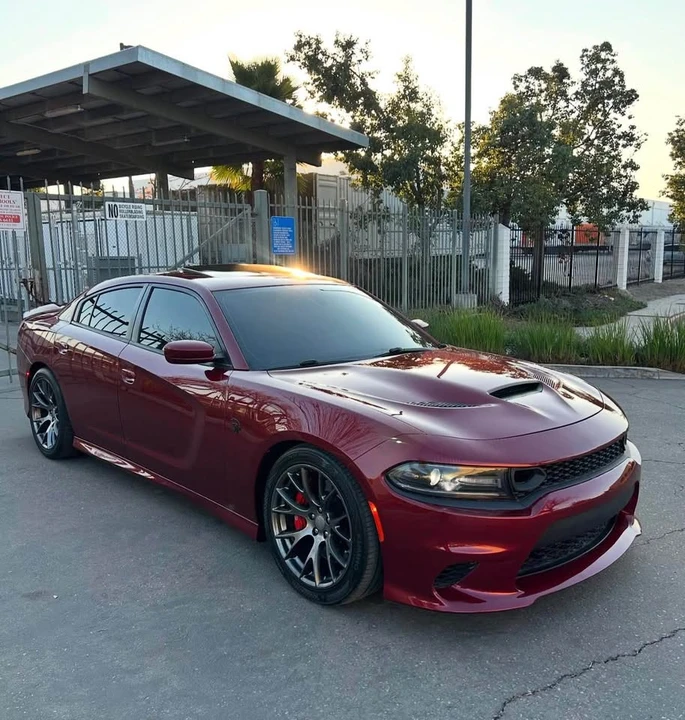 2019 Dodge Charger SRT Hellcat 7th Gen - Image 3 of 10