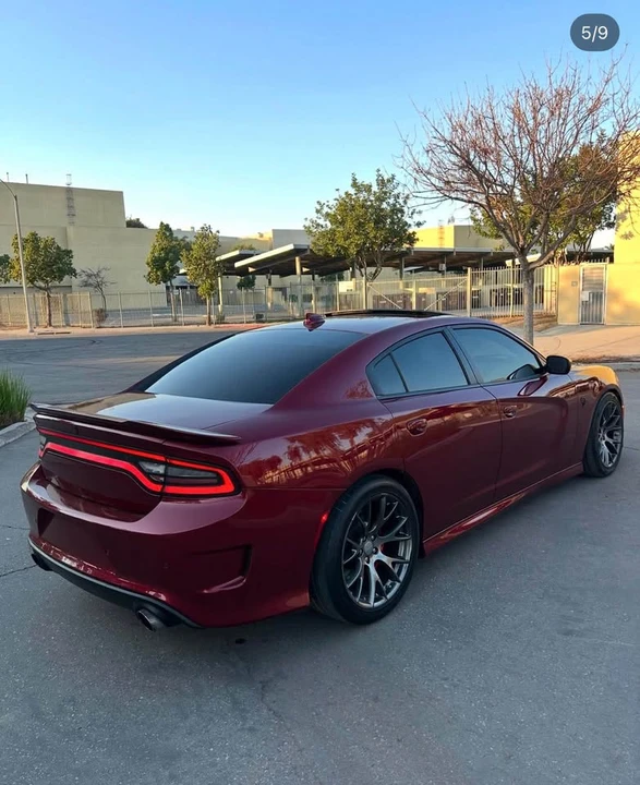 2019 Dodge Charger SRT Hellcat 7th Gen - Image 6 of 10