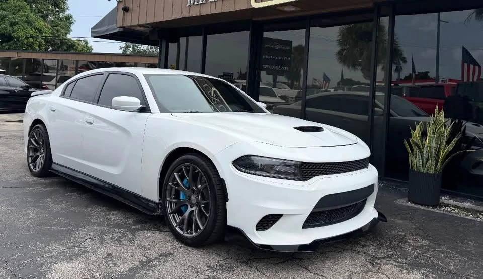 2019 Dodge Charger SRT Hellcat 7th Gen - Image 8 of 17