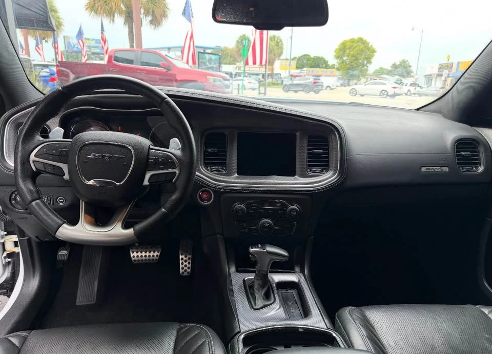2019 Dodge Charger SRT Hellcat 7th Gen - Image 14 of 17