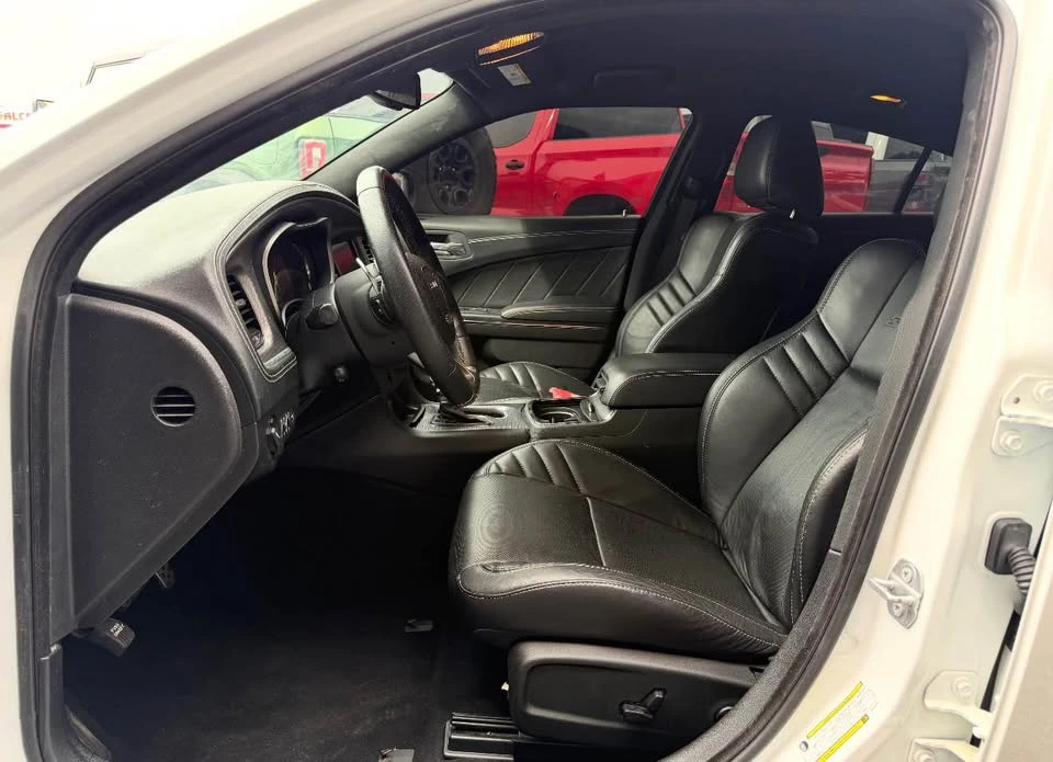 2019 Dodge Charger SRT Hellcat 7th Gen - Image 16 of 17