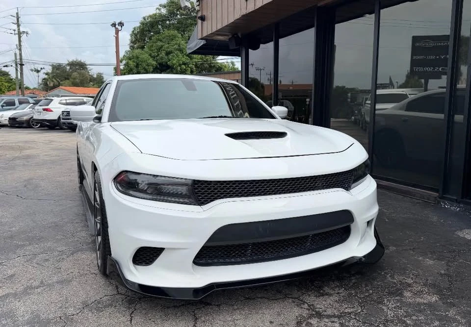 2019 Dodge Charger SRT Hellcat 7th Gen - Image 5 of 17