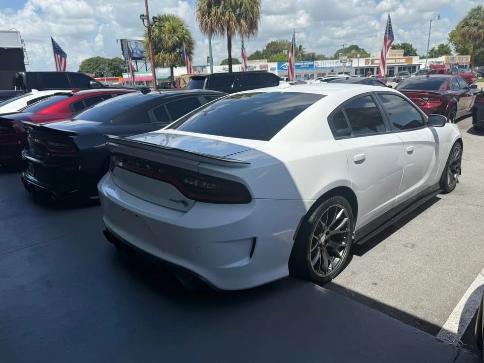2019 Dodge Charger SRT Hellcat 7th Gen - Image 3 of 4