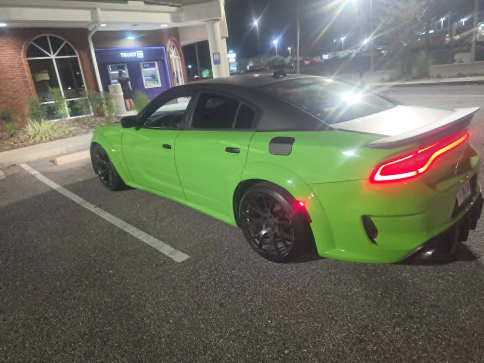2019 Dodge Charger SRT Hellcat 7th Gen - Image 7 of 16