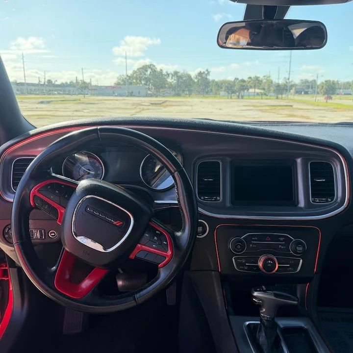 2019 Dodge Charger 7th Gen - Image 10 of 11
