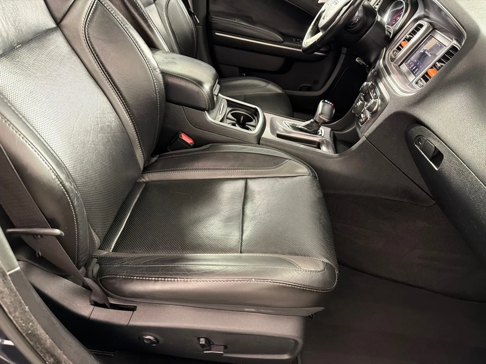 2019 Dodge Charger 7th Gen - Image 23 of 26