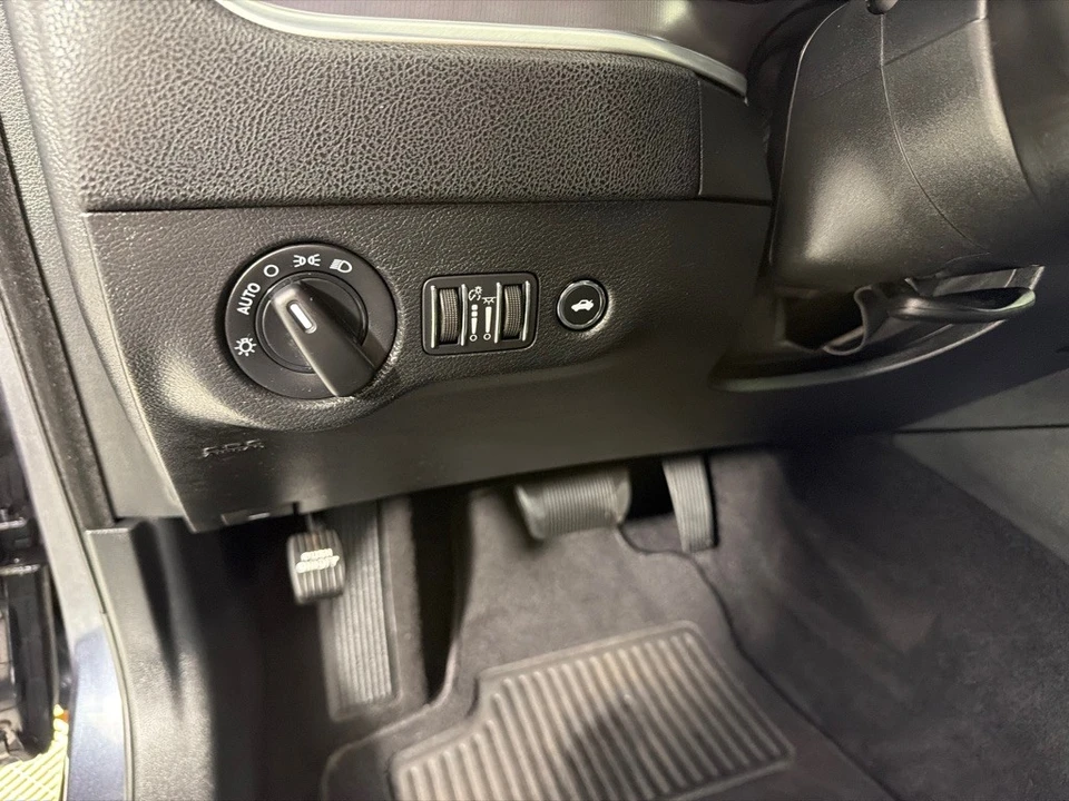 2019 Dodge Charger 7th Gen - Image 14 of 26