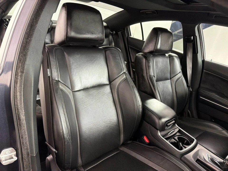 2019 Dodge Charger 7th Gen - Image 24 of 26
