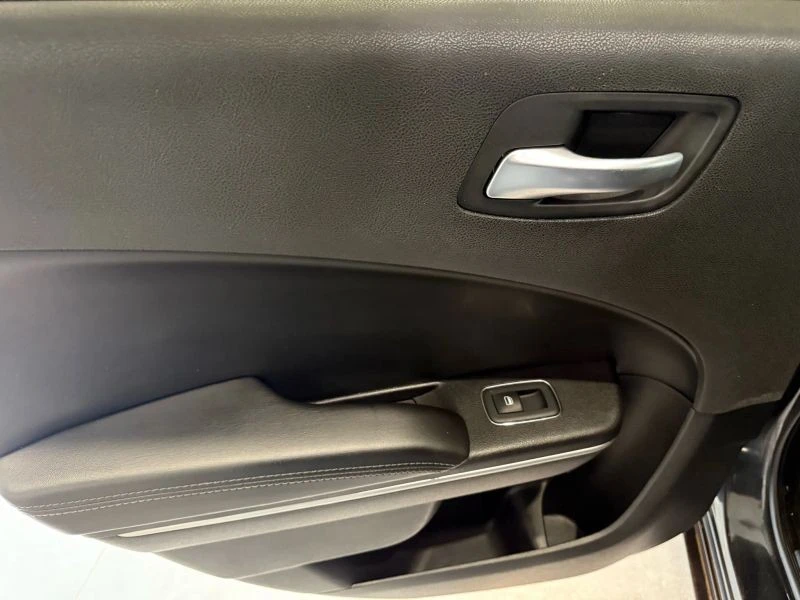 2019 Dodge Charger 7th Gen - Image 10 of 12