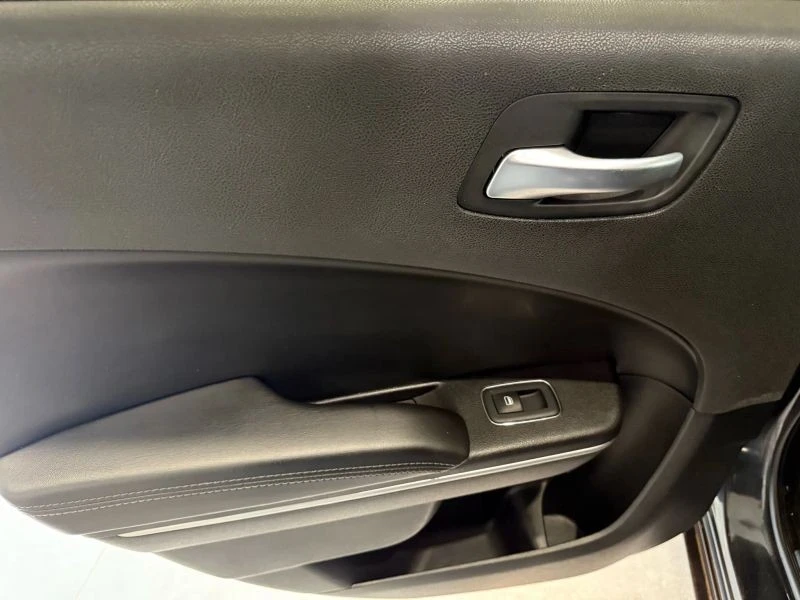 2019 Dodge Charger 7th Gen - Image 10 of 12
