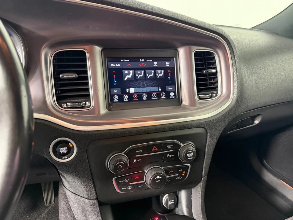 2019 Dodge Charger 7th Gen - Image 14 of 23
