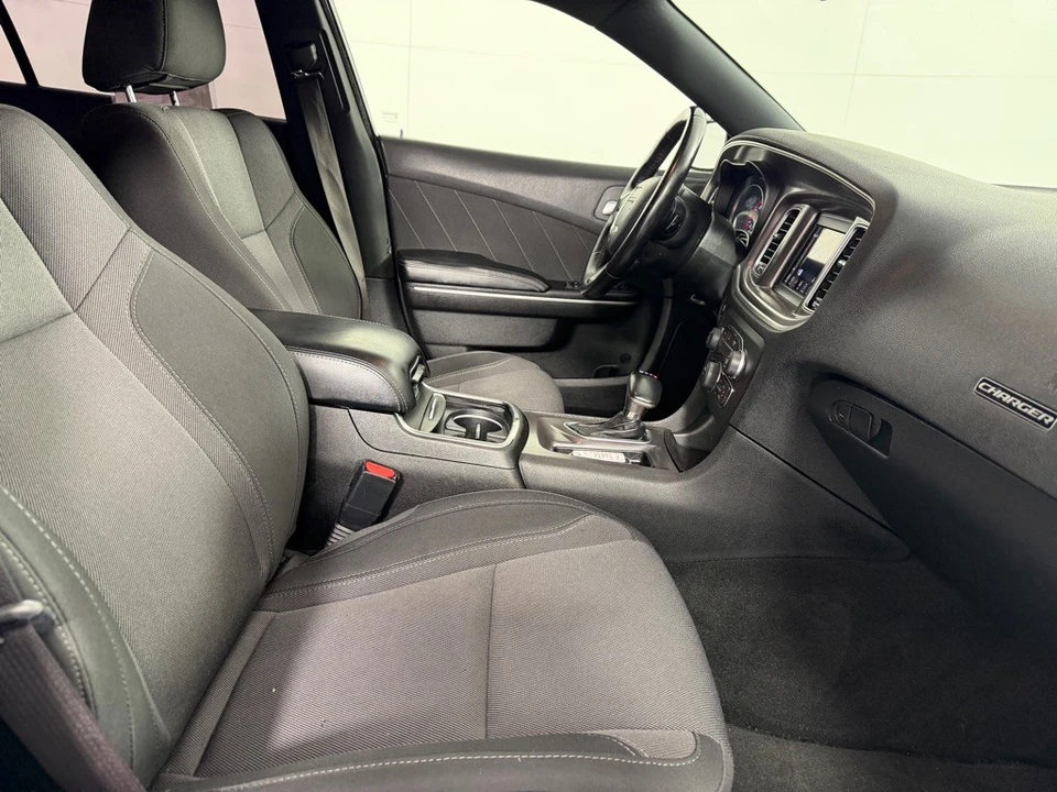 2019 Dodge Charger 7th Gen - Image 22 of 23