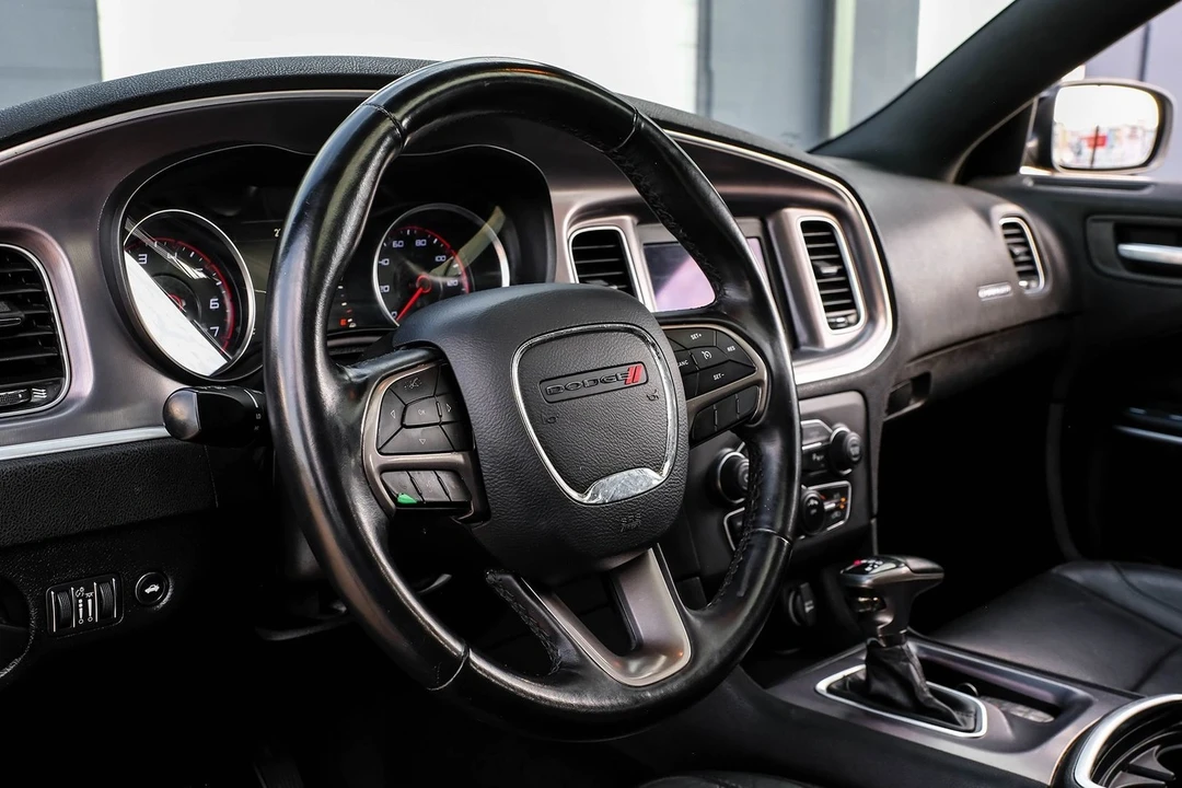 2019 Dodge Charger 7th Gen - Image 19 of 21