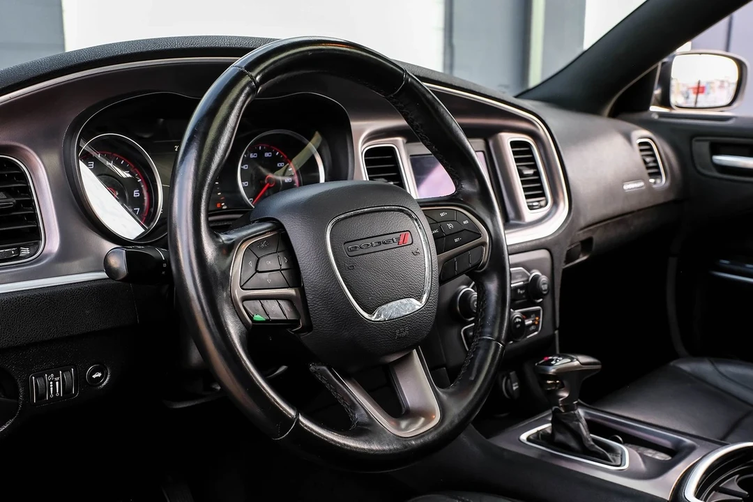 2019 Dodge Charger 7th Gen - Image 19 of 21