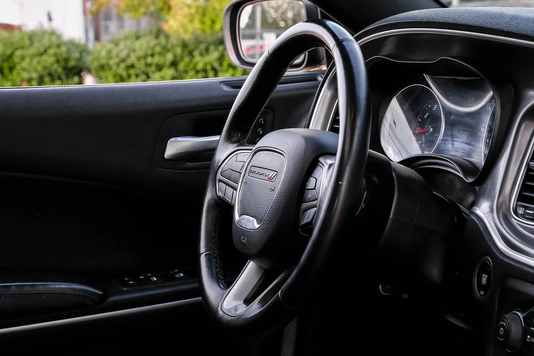 2019 Dodge Charger 7th Gen - Image 18 of 21