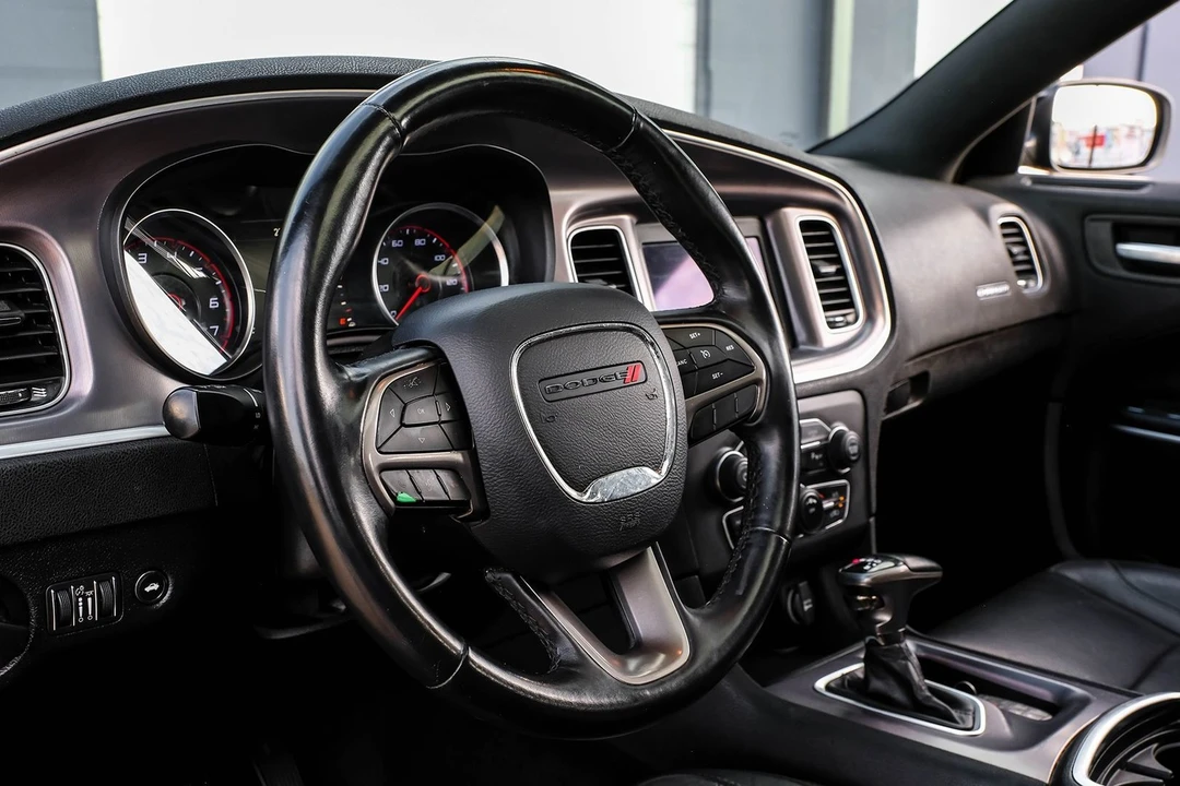 2019 Dodge Charger 7th Gen - Image 19 of 21