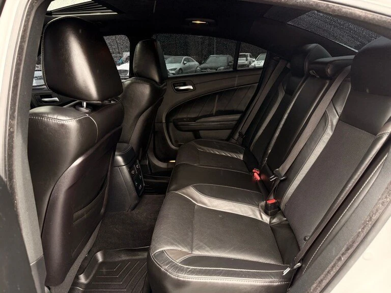 2019 Dodge Charger 7th Gen - Image 14 of 19