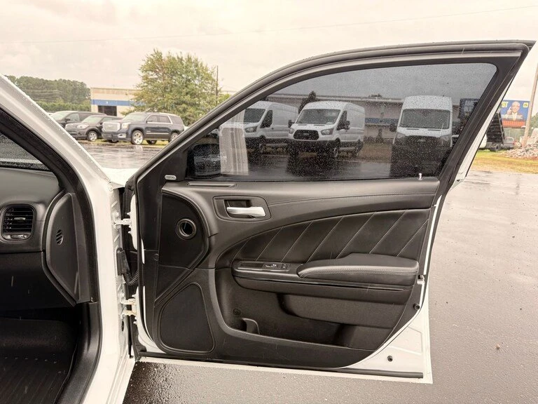 2019 Dodge Charger 7th Gen - Image 17 of 19