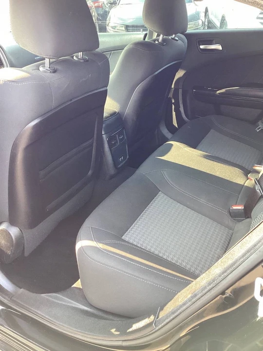 2019 Dodge Charger 7th Gen - Image 17 of 21