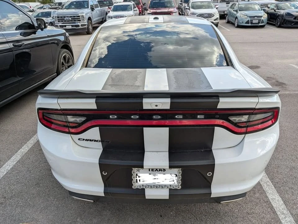 2019 Dodge Charger 7th Gen - Image 6 of 11