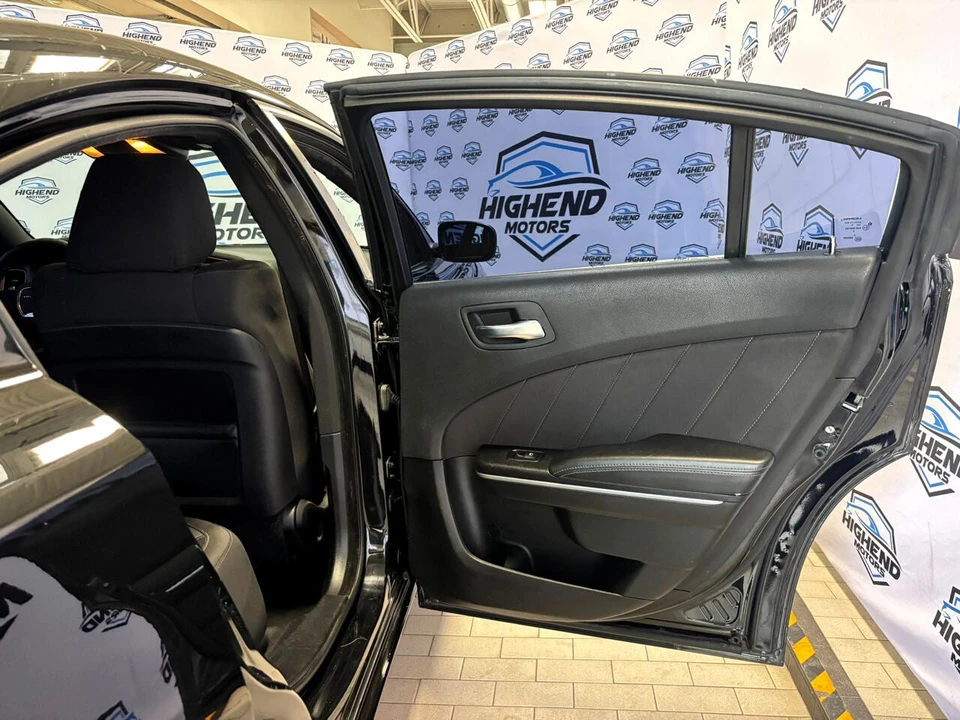 2019 Dodge Charger 7th Gen - Image 17 of 21