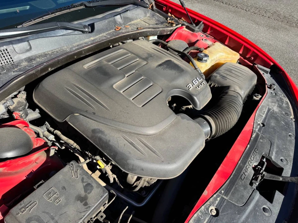 2019 Dodge Charger 7th Gen - Image 8 of 11