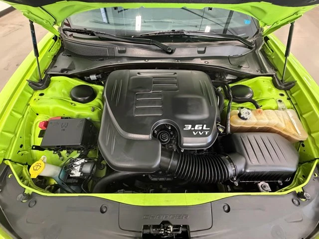 2019 Dodge Charger 7th Gen - Image 16 of 16