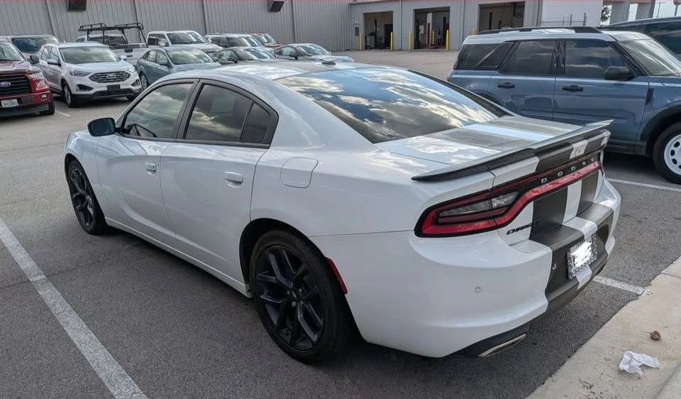 2019 Dodge Charger 7th Gen - Image 5 of 11
