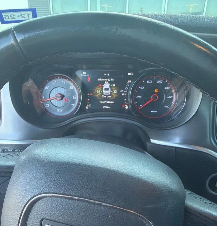 2019 Dodge Charger 7th Gen - Image 9 of 11