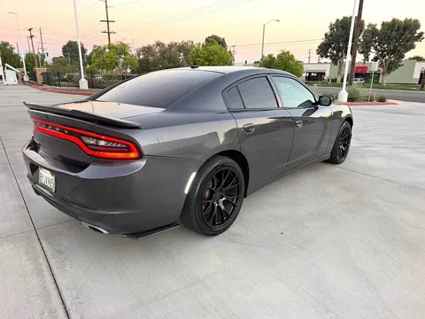 2019 Dodge Charger SXT