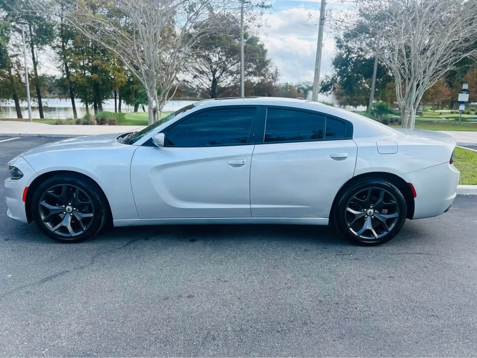 2019 Dodge Charger 7th Gen - Image 2 of 11
