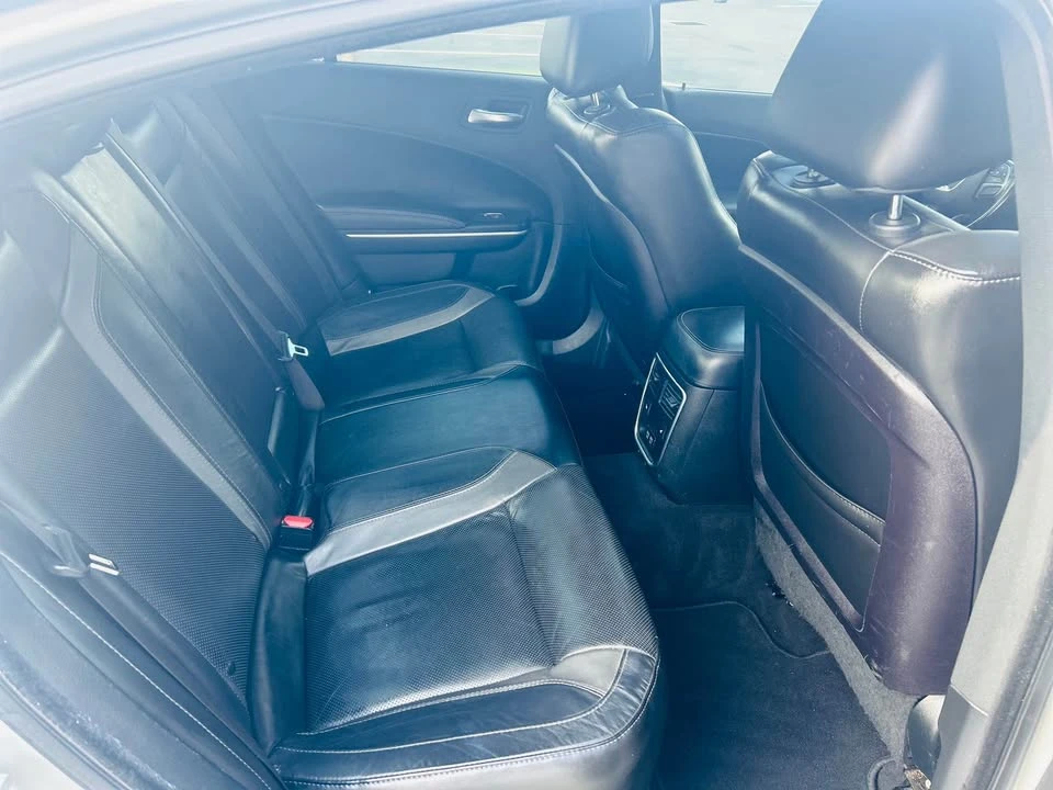 2019 Dodge Charger 7th Gen - Image 9 of 11