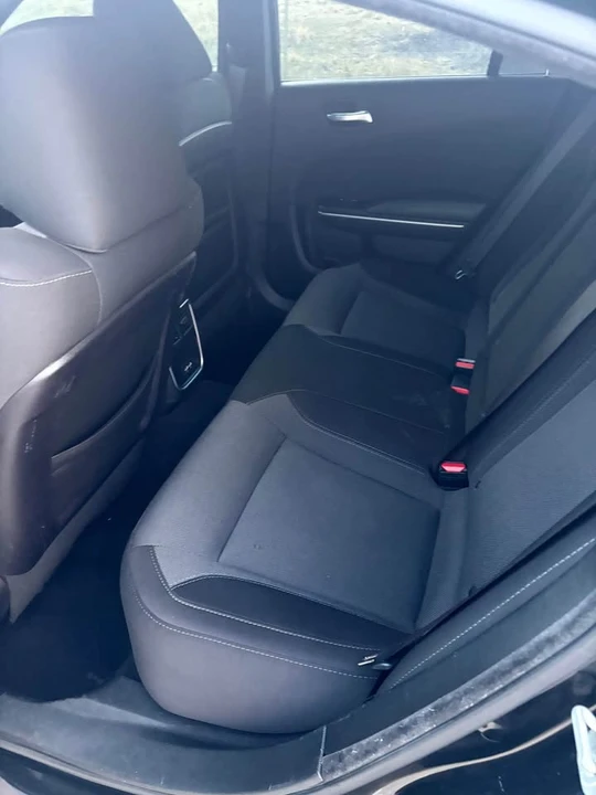 2019 Dodge Charger 7th Gen - Image 9 of 10