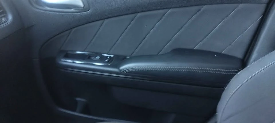 2019 Dodge Charger 7th Gen - Image 16 of 20