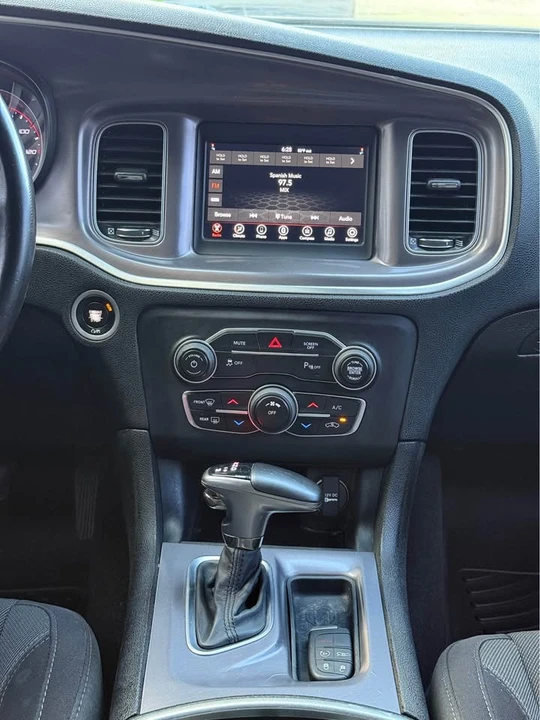 2019 Dodge Charger 7th Gen - Image 14 of 16