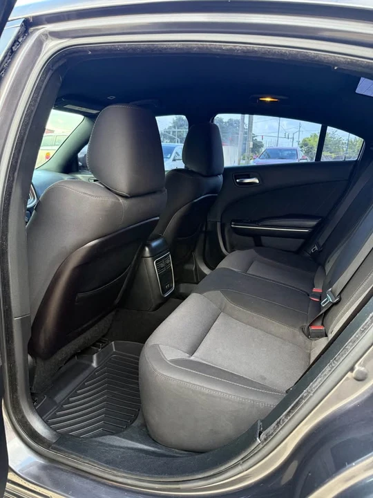 2019 Dodge Charger 7th Gen - Image 10 of 16