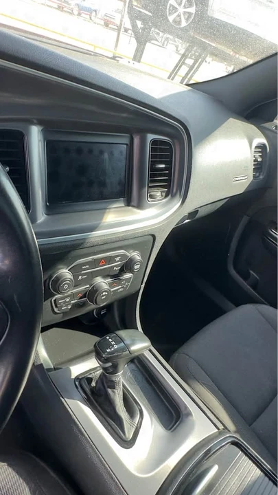 2019 Dodge Charger 7th Gen - Image 10 of 12