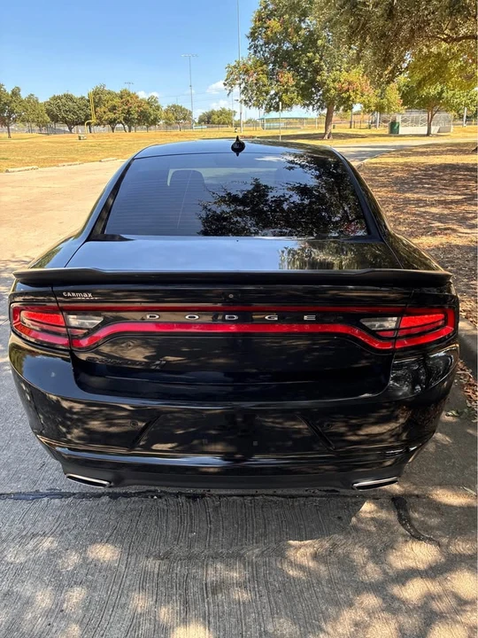 2019 Dodge Charger 7th Gen - Image 4 of 10