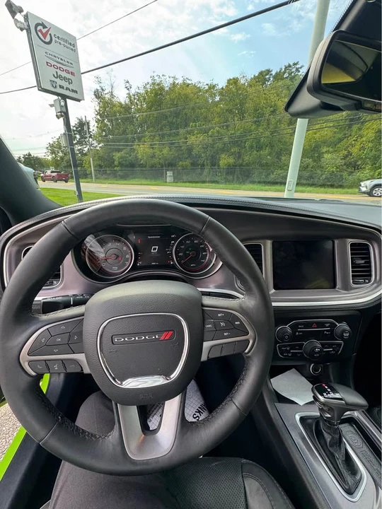2019 Dodge Charger 7th Gen - Image 11 of 16