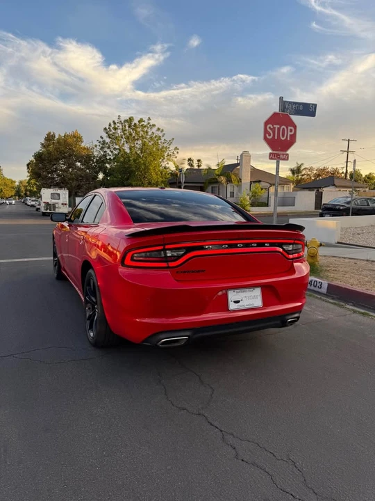 2019 Dodge Charger 7th Gen - Image 2 of 8